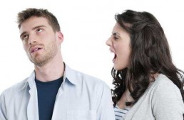 APRENDA A CONTROLAR AS SUAS EMOÇÕES COM OS HOMENS