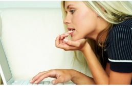 COMO APIMENTAR SEU RELACIONAMENTO ONLINE?